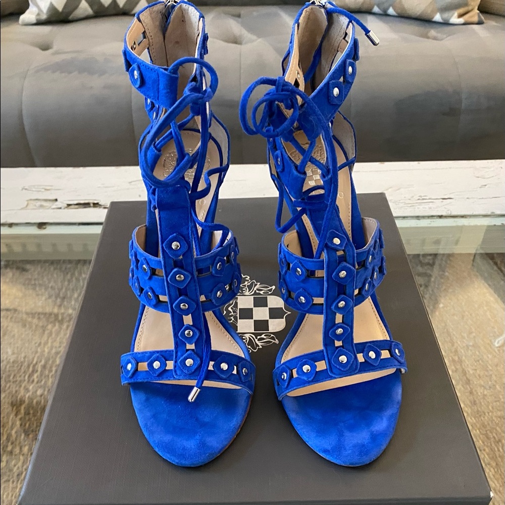 Vince Camuto